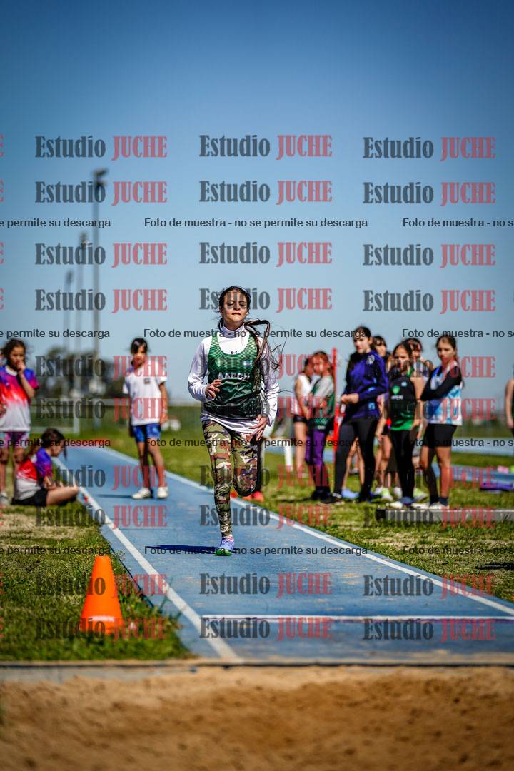 Fotos del salto en largo de mujeres - U15