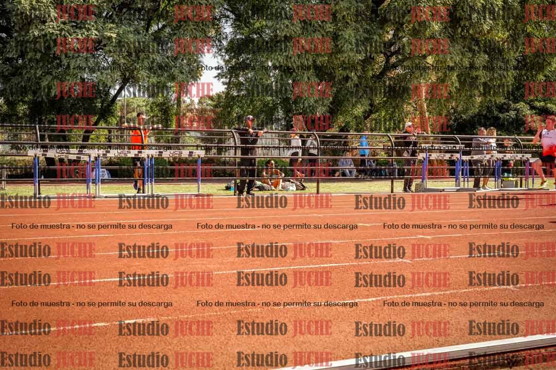 Fotos de los 100 m llanos de varones