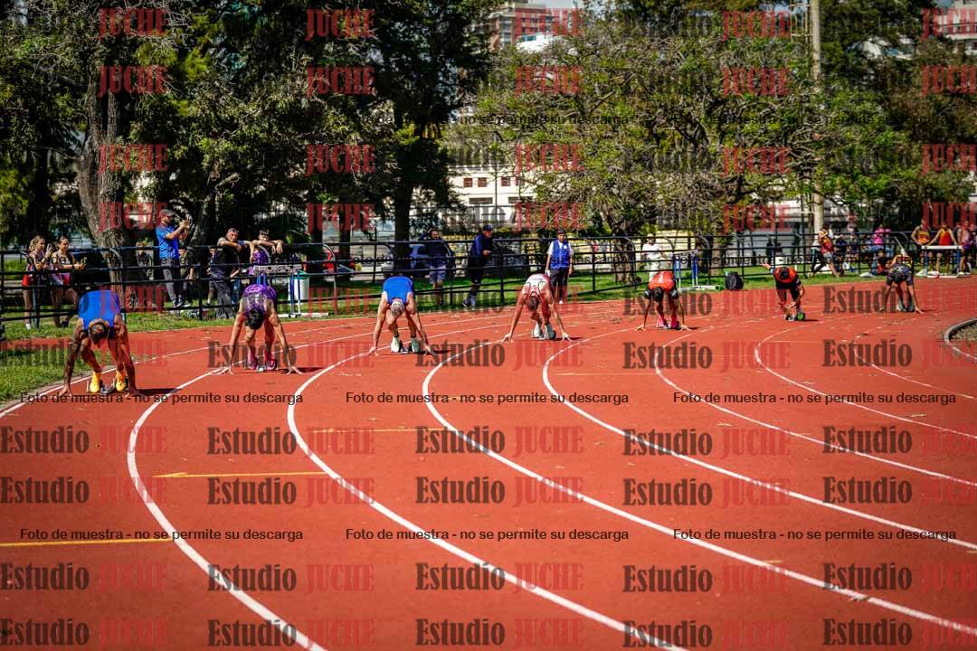 Fotos de los 200 m llanos de varones