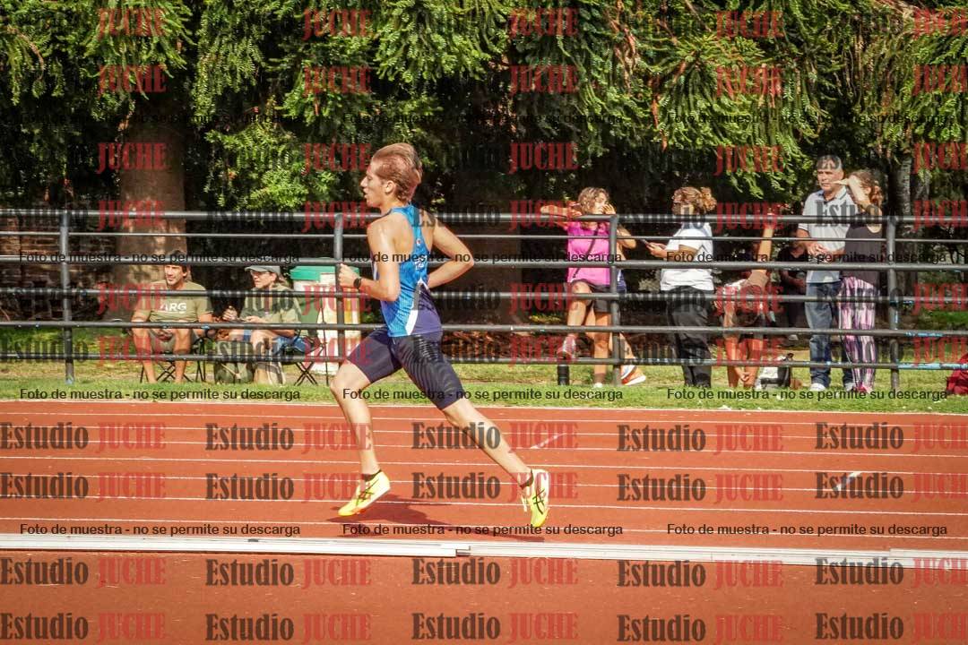 Fotos de los 3000 m llanos de varones