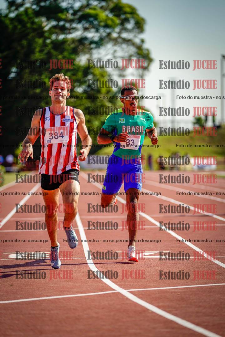 Fotos de los 400 m llanos de varones