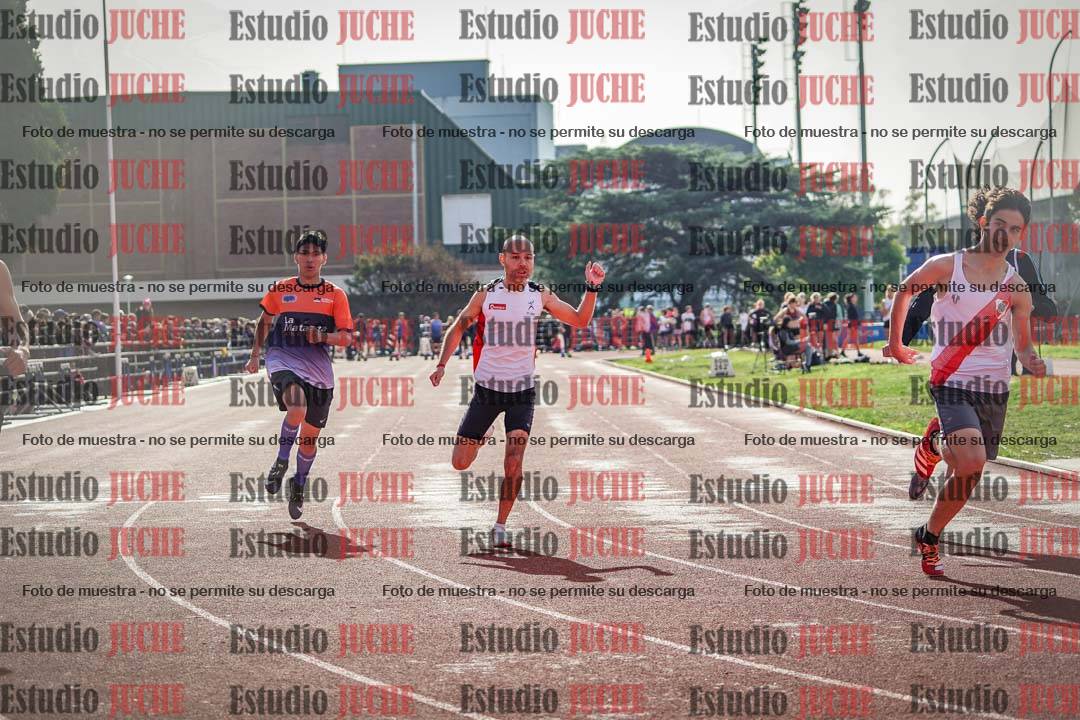 Fotos de los 100 m llanos de varones