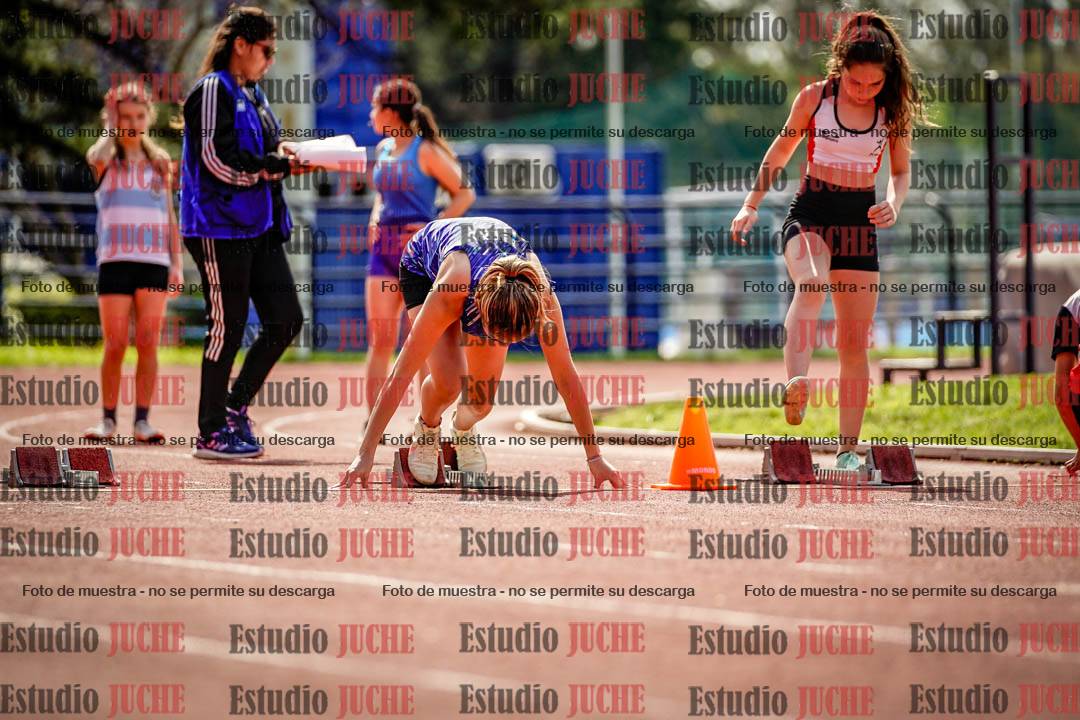 Fotos de los 80 m llanos de mujeres