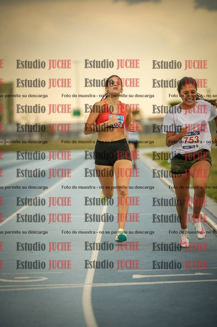 Fotos de los 600 m llanos de mujeres