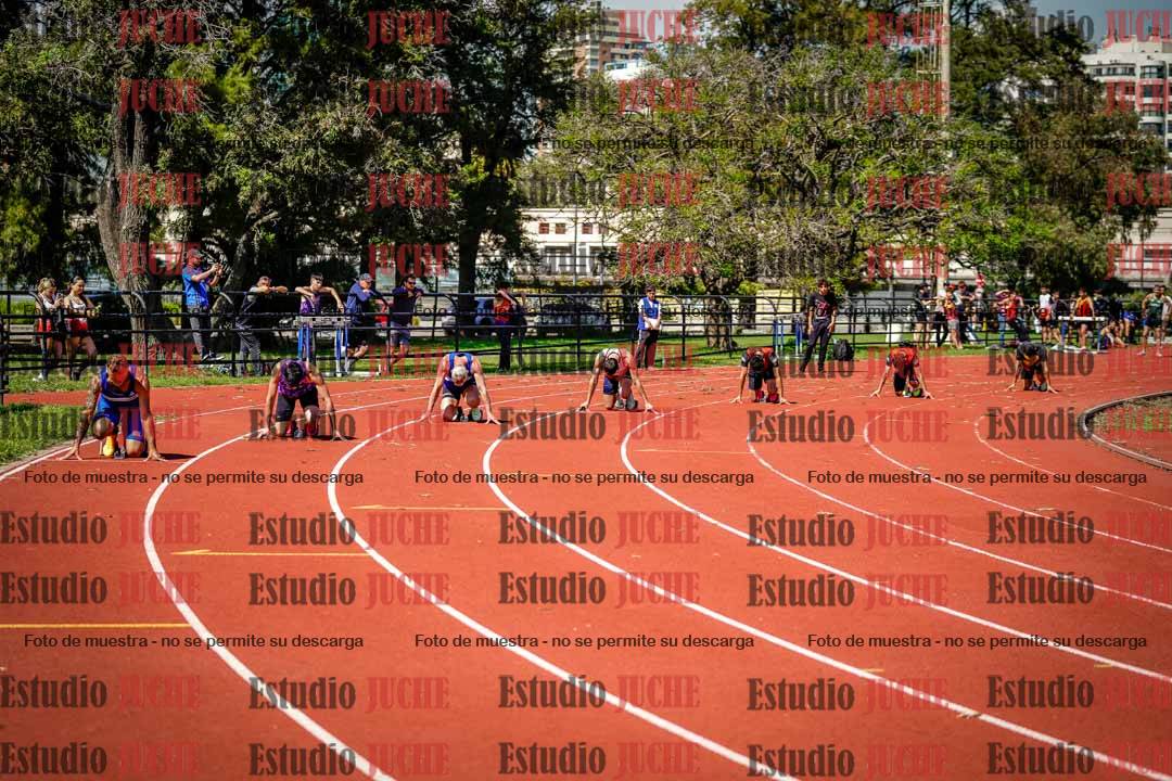 Fotos de los 200 m llanos de varones
