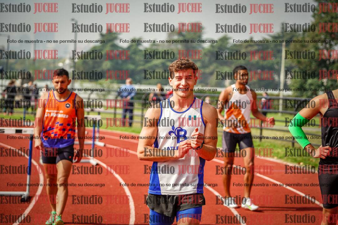 Fotos de los 400 m con vallas de varones