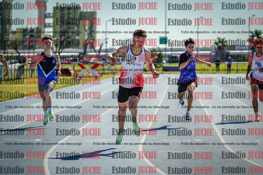 Fotos de los 200 m llanos de varones