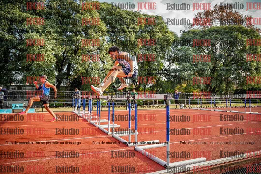 Fotos de los 110 m con vallas de varones - decatlón 6