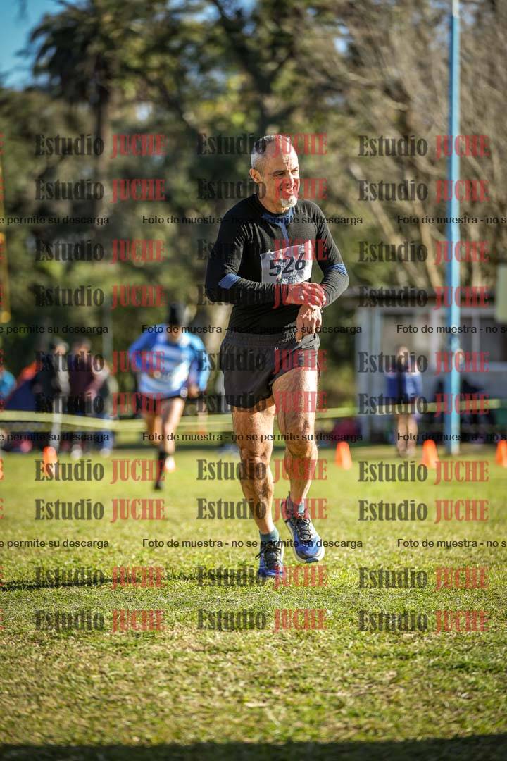 Fotos de la llegada del cross de 4000 m - varones