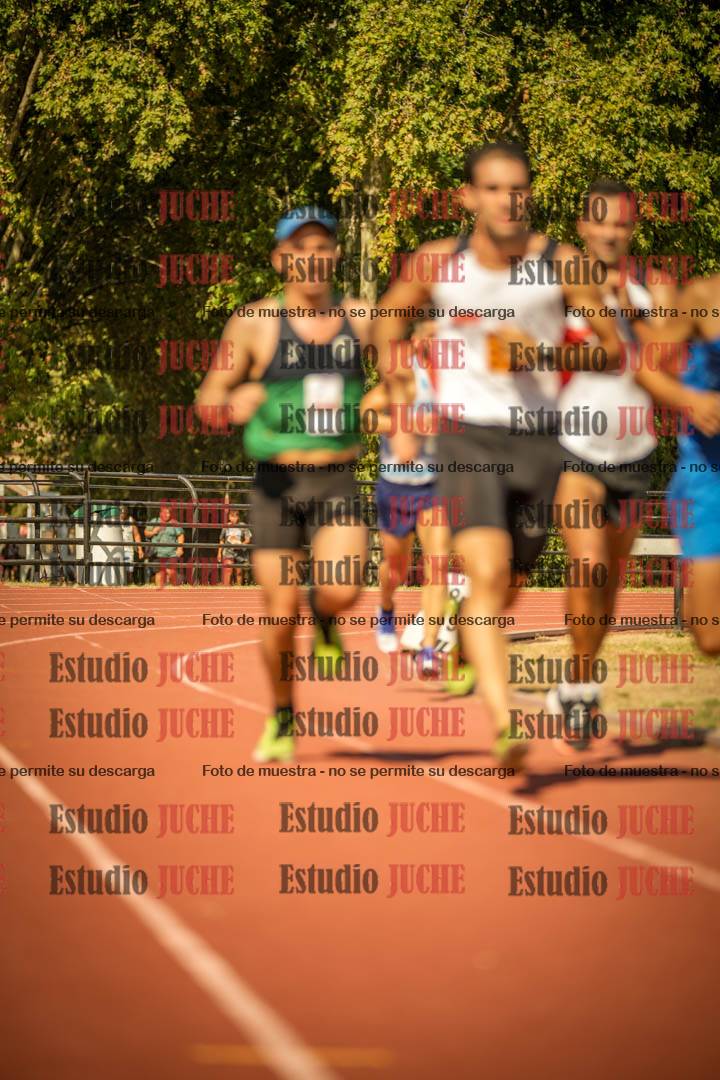Fotos de los 3000 m llanos de varones
