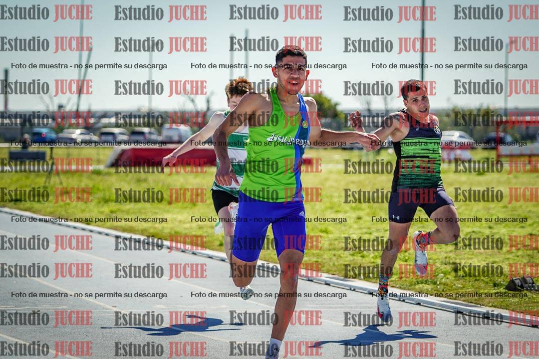 Fotos de los 200 m llanos de varones