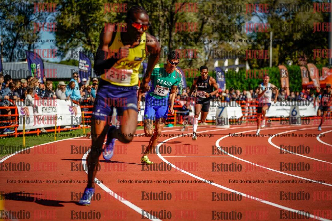 Fotos de los 400 m llanos de varones - FINAL