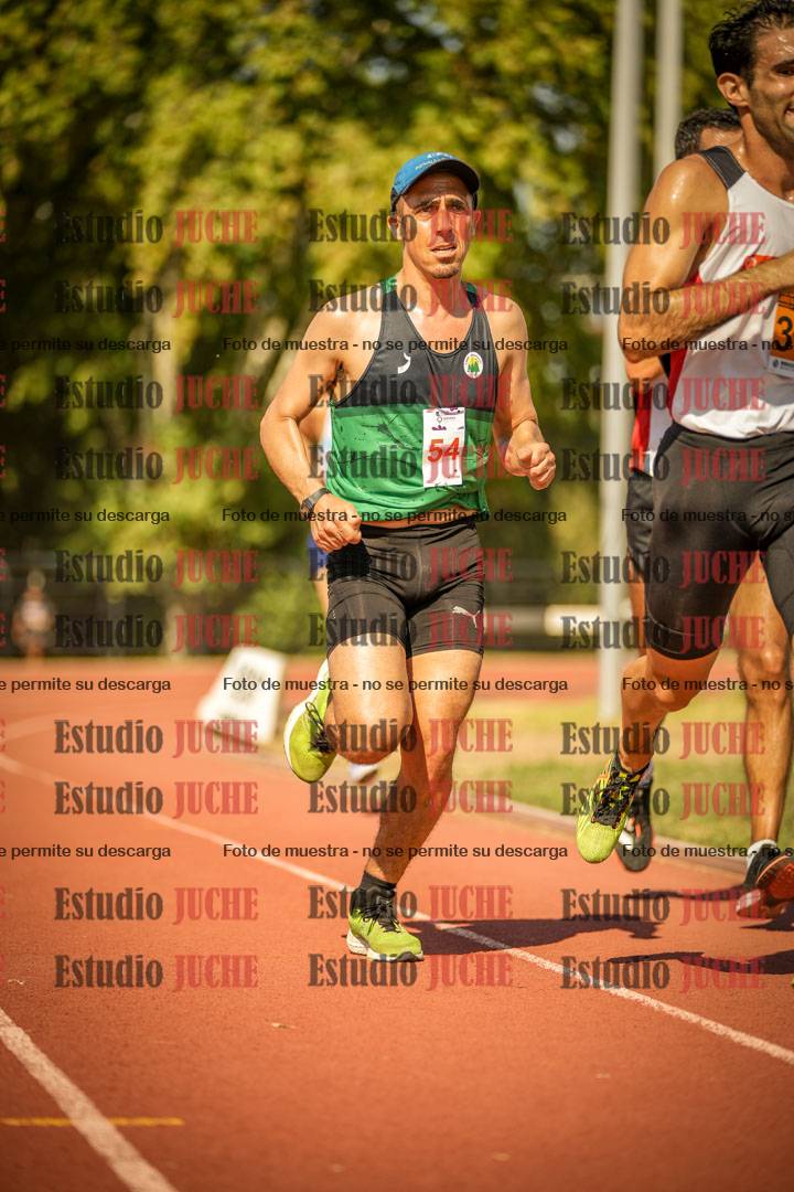 Fotos de los 3000 m llanos de varones