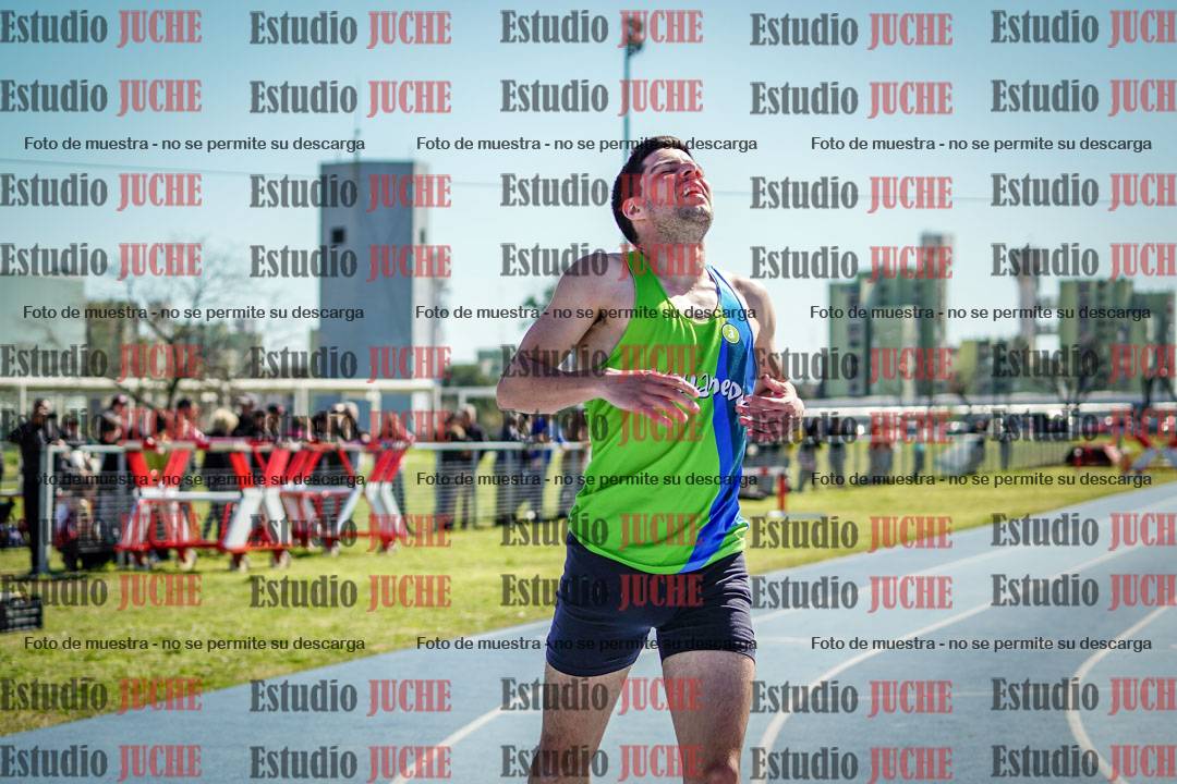 Fotos de los 200 m llanos de varones