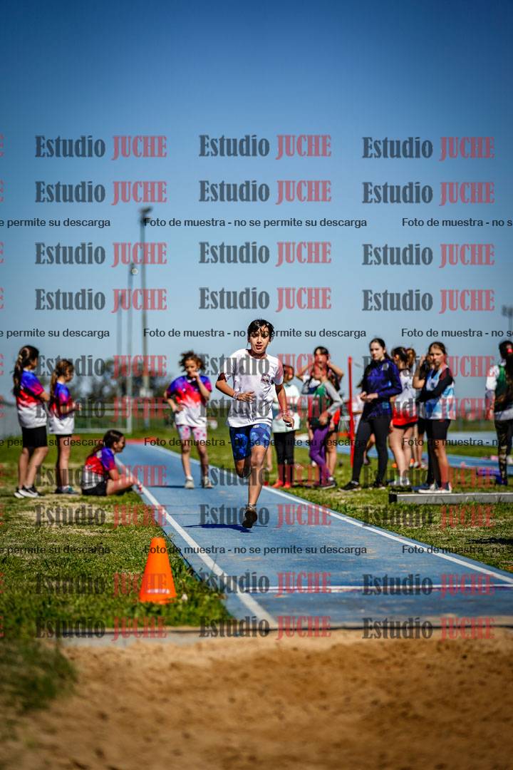 Fotos del salto en largo de mujeres - U15
