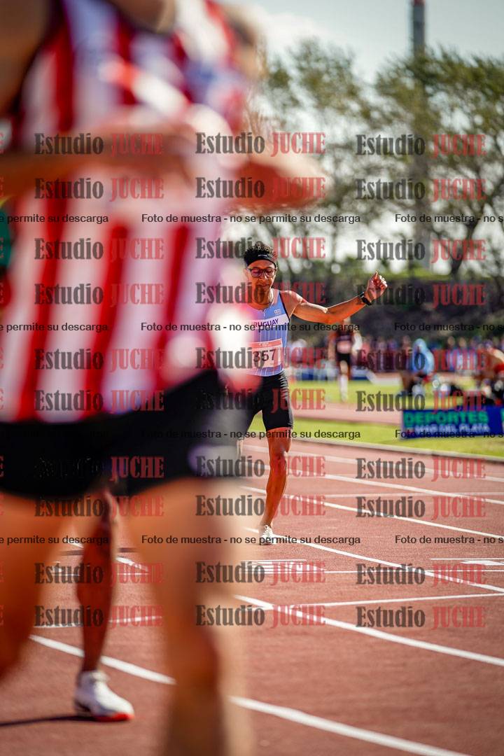 Fotos de los 400 m llanos de varones