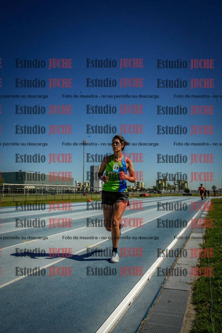 Fotos de los 5000 m de mujeres y varones - serie 2