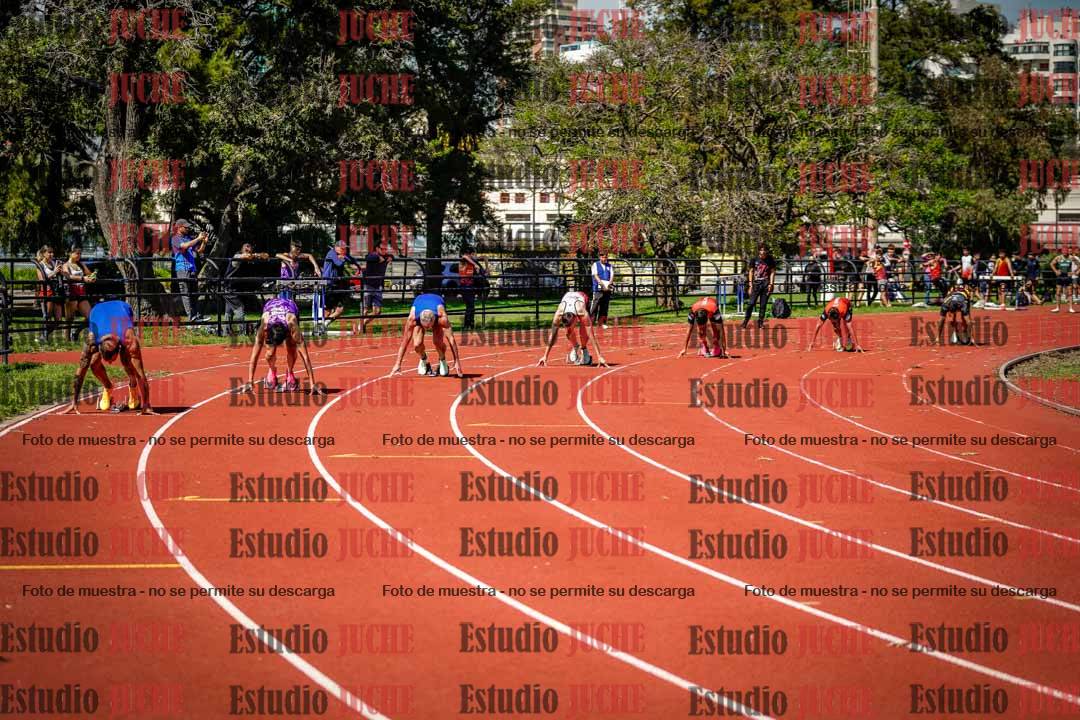 Fotos de los 200 m llanos de varones