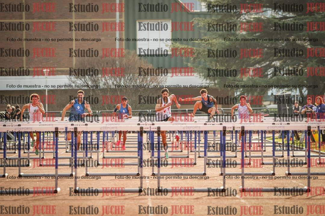 Fotos de los 110 m con vallas de varones - decatlón 6