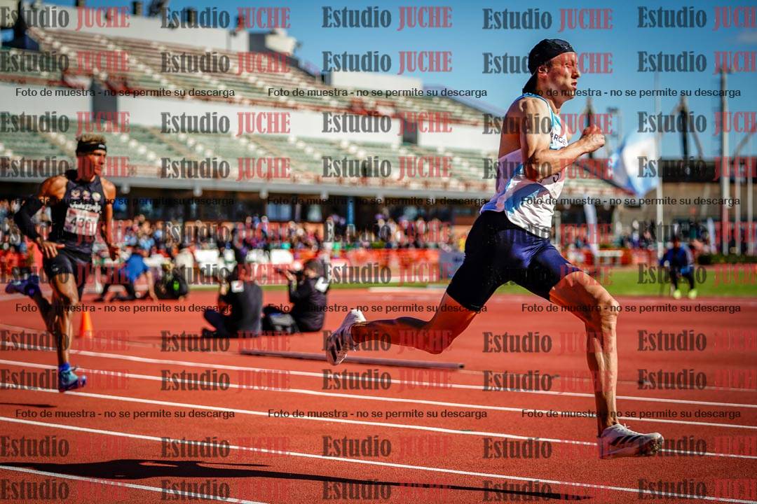 Fotos de los 400 m llanos de varones - FINAL