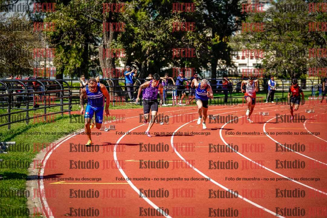 Fotos de los 200 m llanos de varones