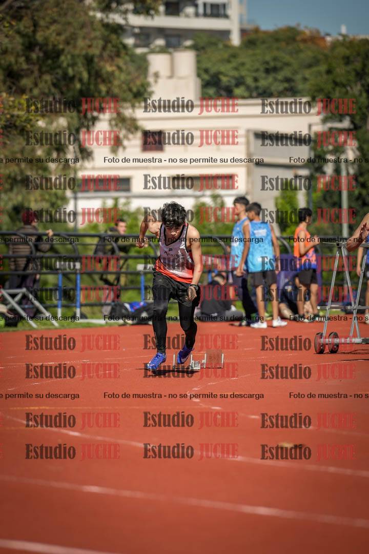 Fotos de los 200 m llanos de varones