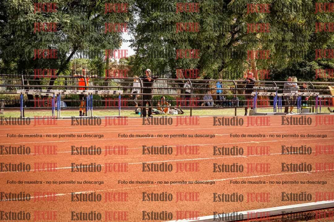 Fotos de los 100 m llanos de varones