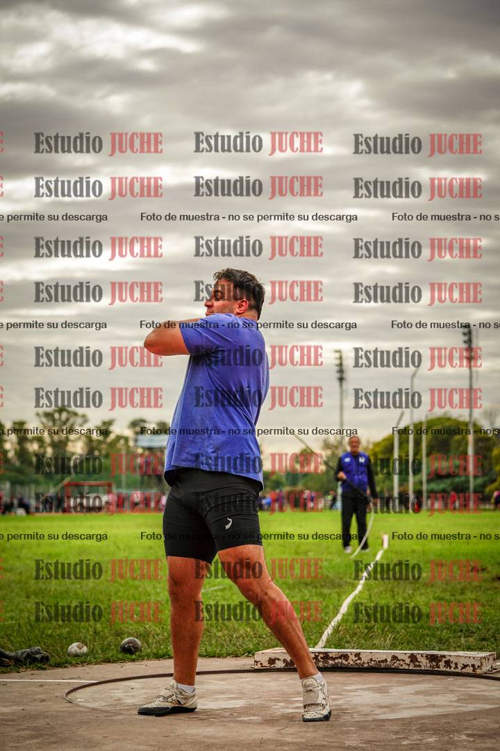 Fotos del lanzamiento de bala de varones