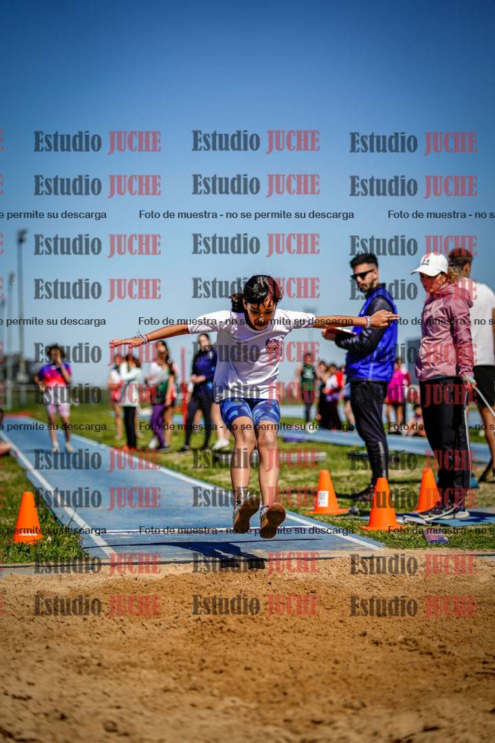 Fotos del salto en largo de mujeres - U15