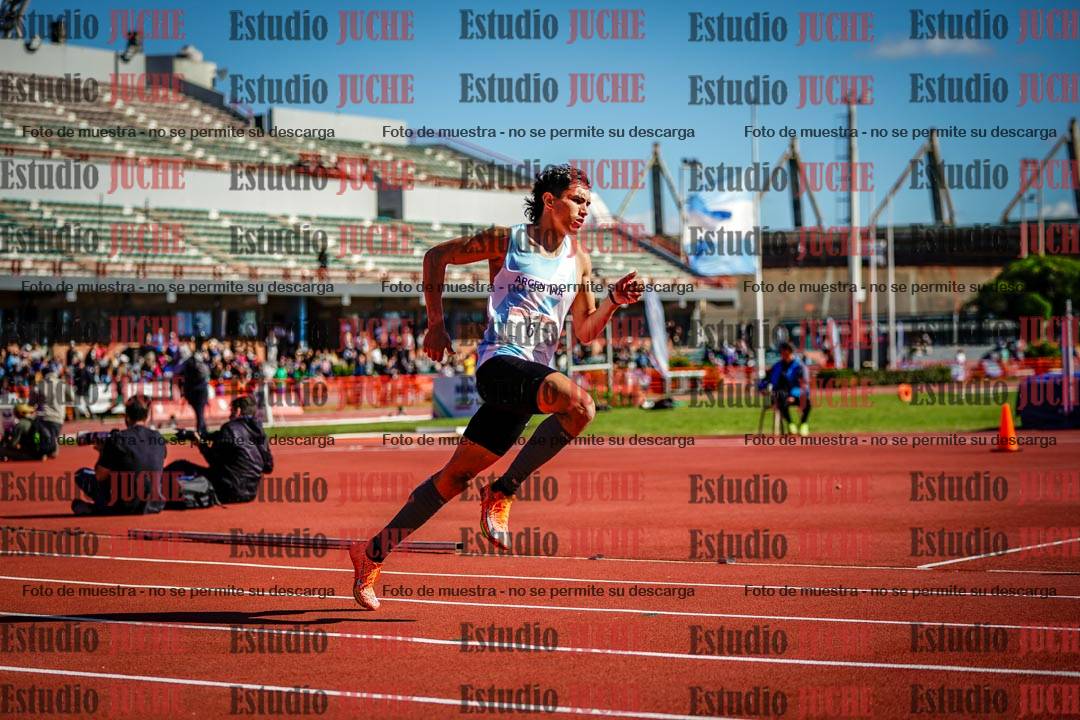 Fotos de los 400 m llanos de varones - FINAL