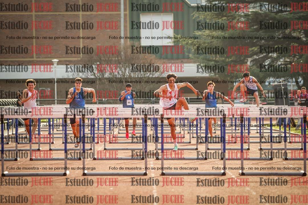 Fotos de los 110 m con vallas de varones - decatlón 6