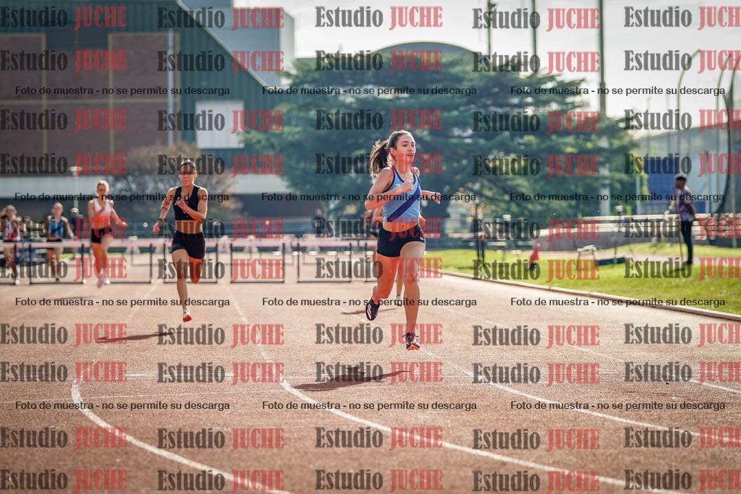 Fotos de los 400 m con vallas de mujeres
