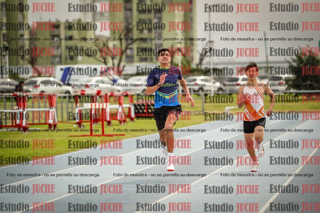Fotos de los 400 m llanos de varones