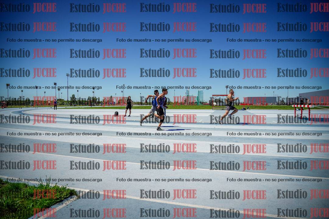 Fotos de los 200 m llanos de varones