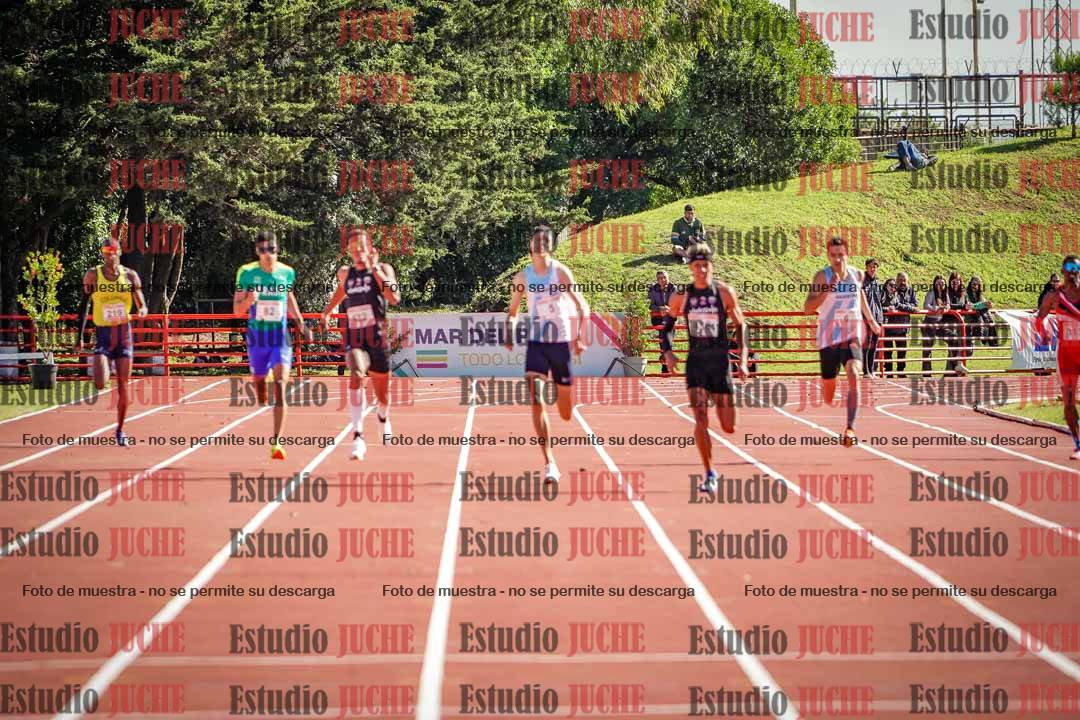 Fotos de los 400 m llanos de varones - FINAL
