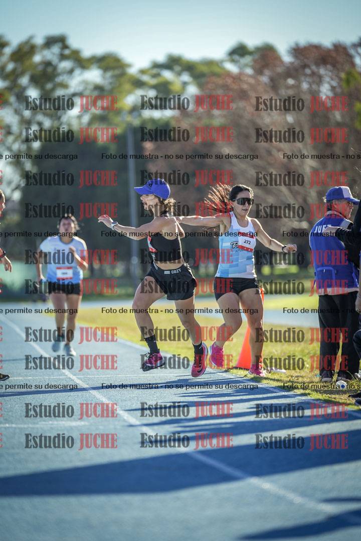 Fotos durante los relevos