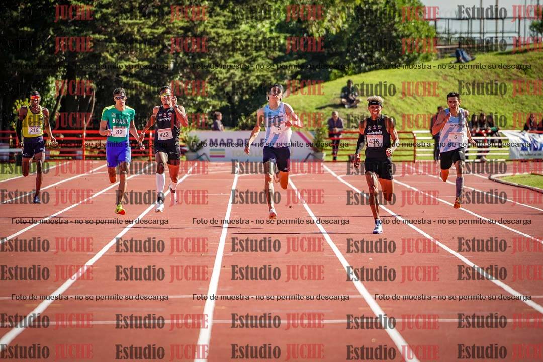 Fotos de los 400 m llanos de varones - FINAL