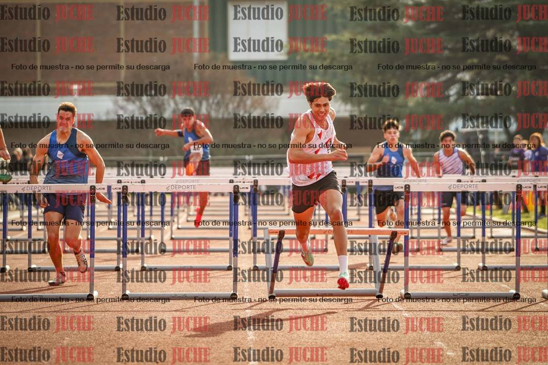 Fotos de los 110 m con vallas de varones - decatlón 6