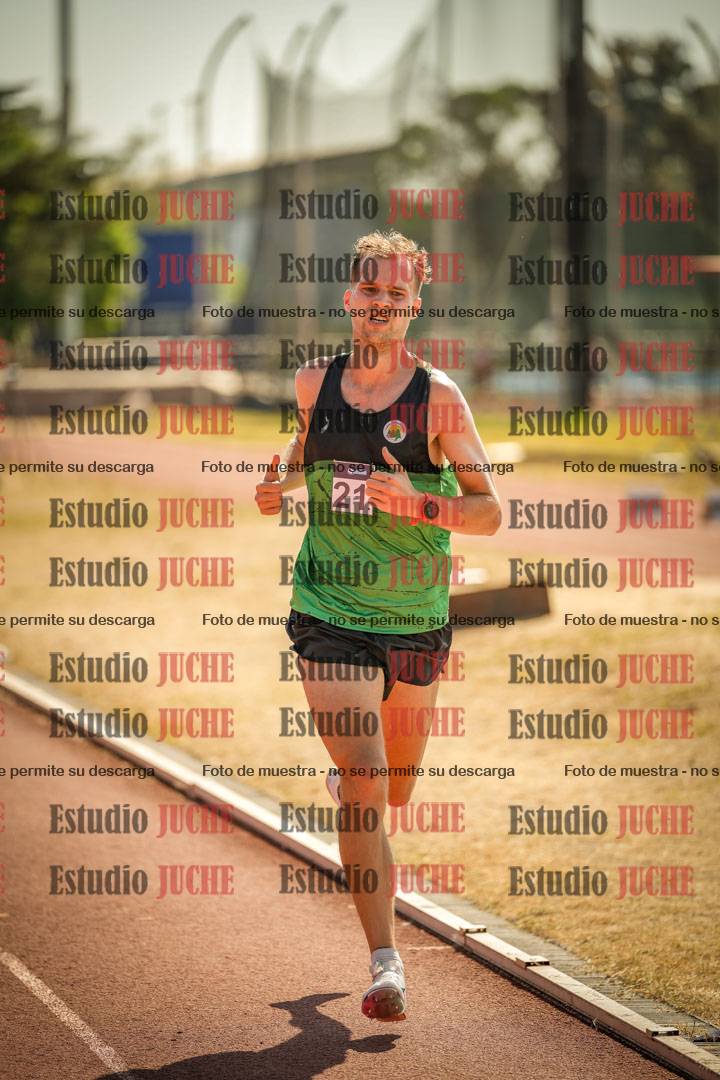 Fotos de los 3000 m llanos de varones