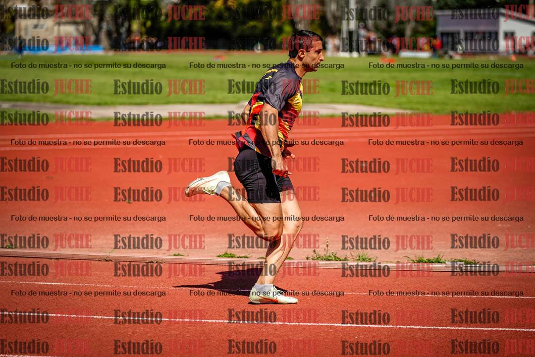 Fotos de los 200 m llanos de varones