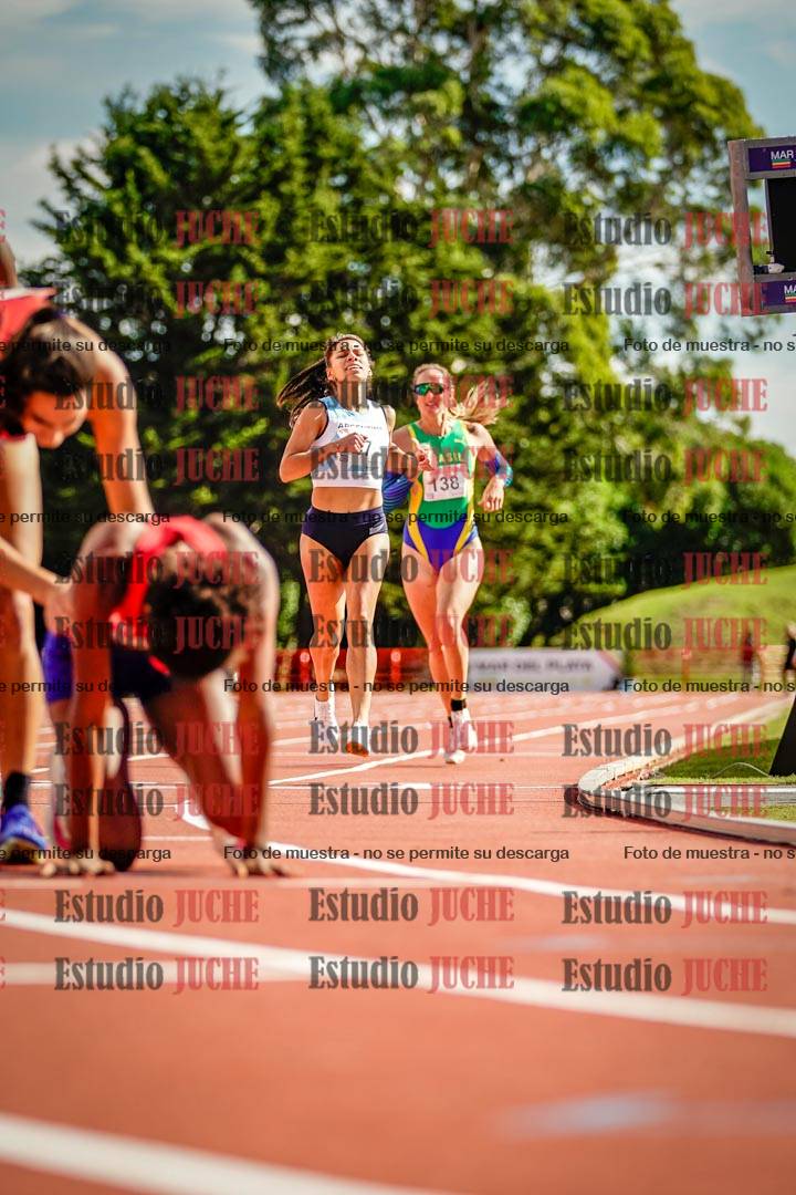 Fotos de los 800 m llanos de mujeres - FINAL