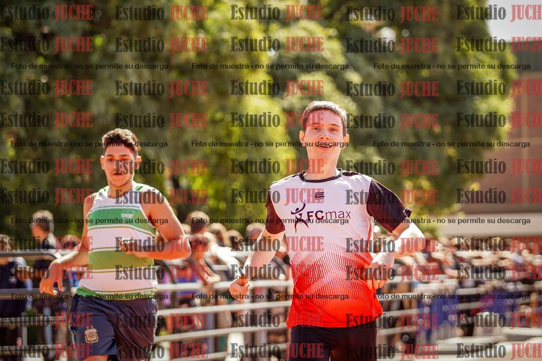 Fotos de los 100 m llanos de varones