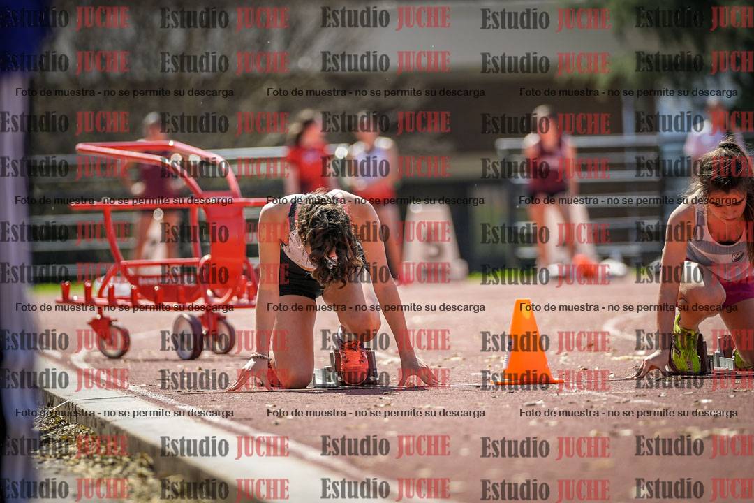Fotos de los 80 m llanos de mujeres