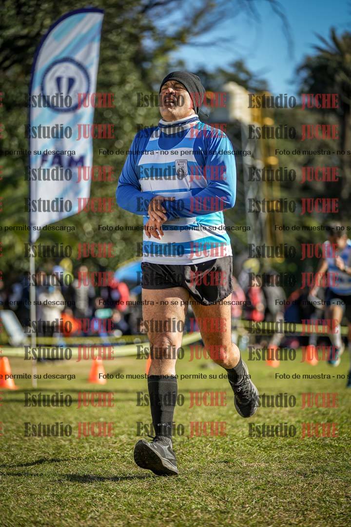 Fotos de la llegada del cross de 4000 m - varones