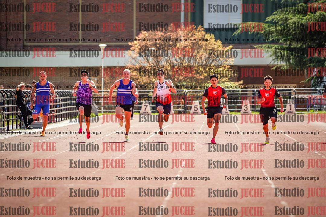 Fotos de los 200 m llanos de varones