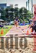 Fotos del salto en largo de mujeres