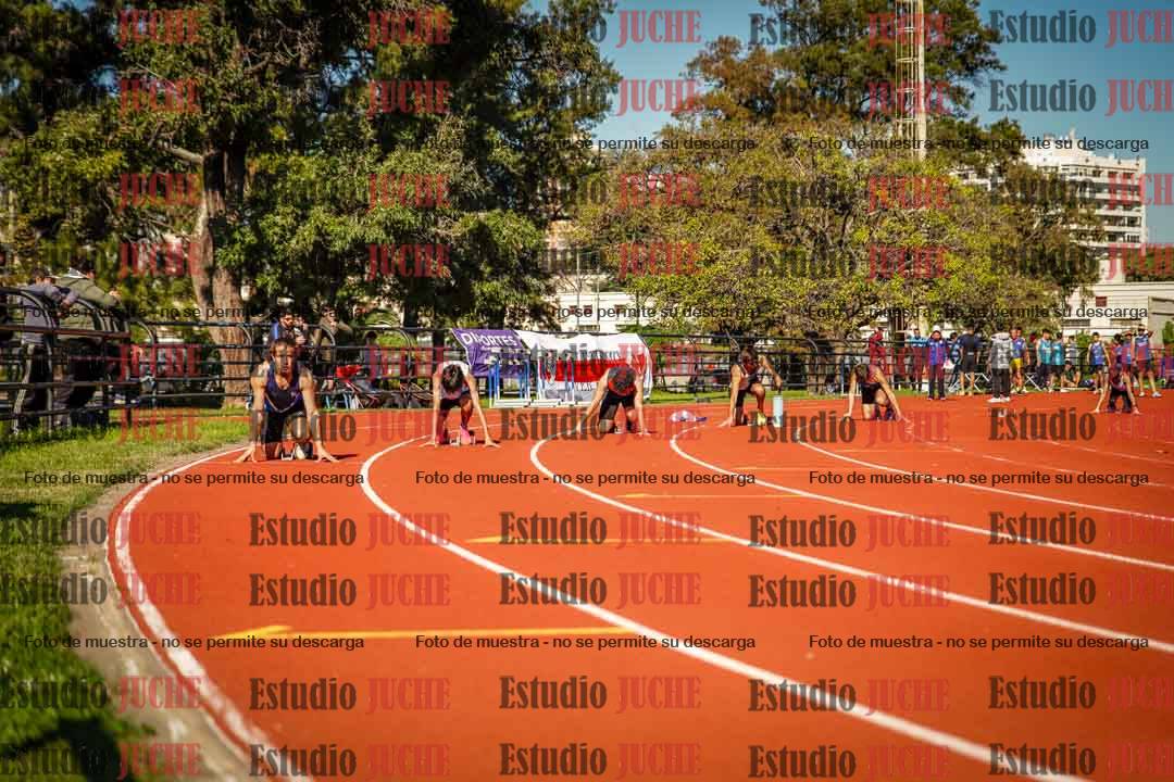 Fotos de los 200 m llanos de varones