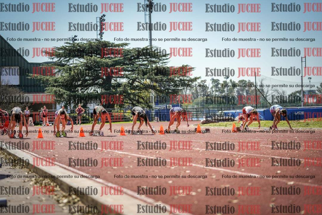 Fotos de los 80 m llanos de mujeres