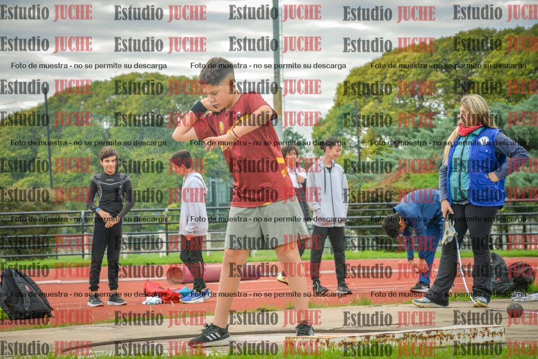 Fotos del lanzamiento de bala de varones