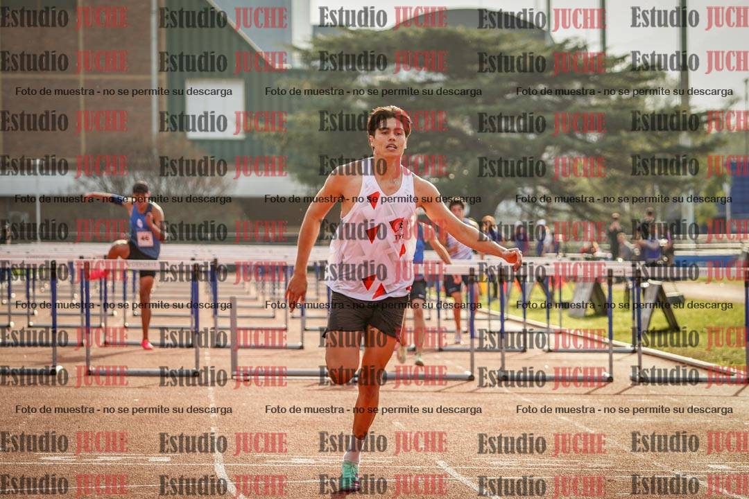 Fotos de los 110 m con vallas de varones - decatlón 6